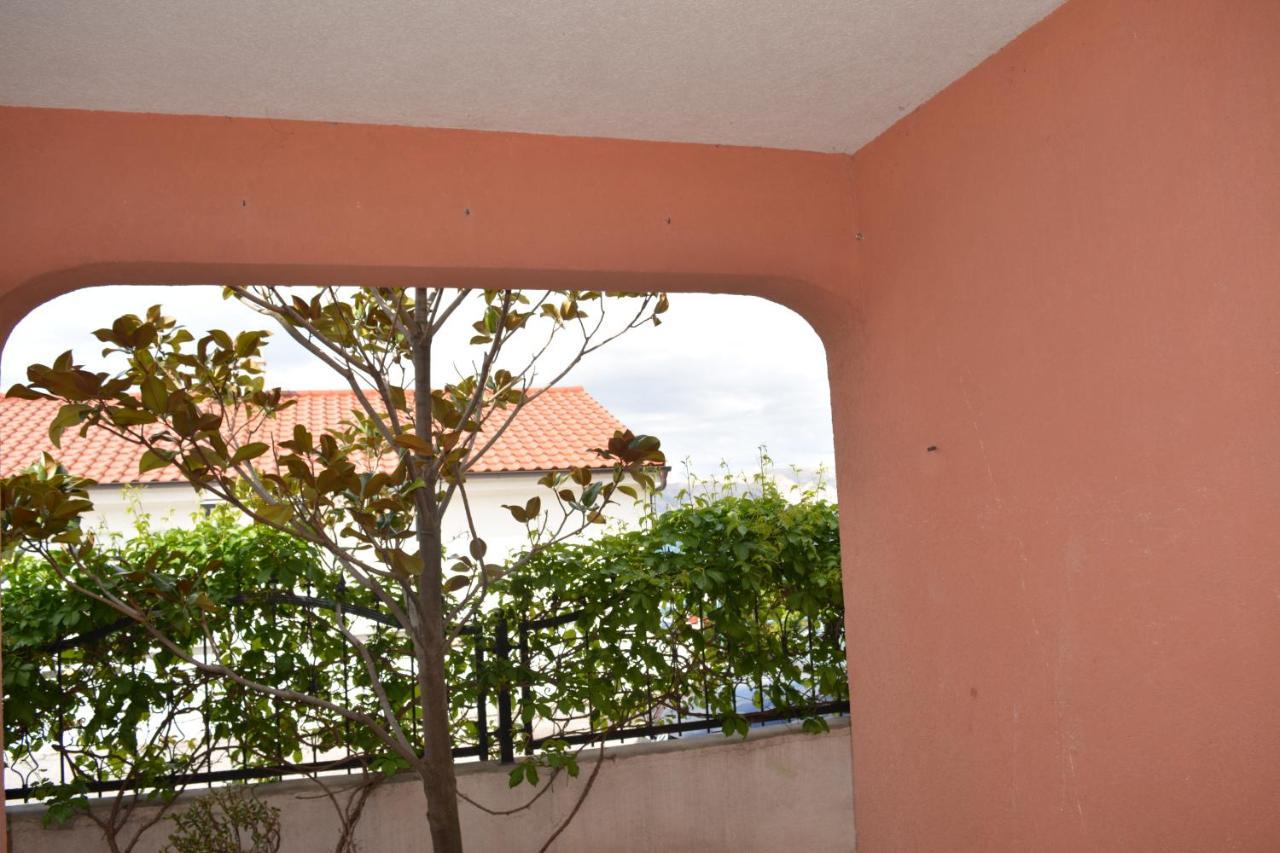 Apartments & Room Madi Senj  Exterior foto
