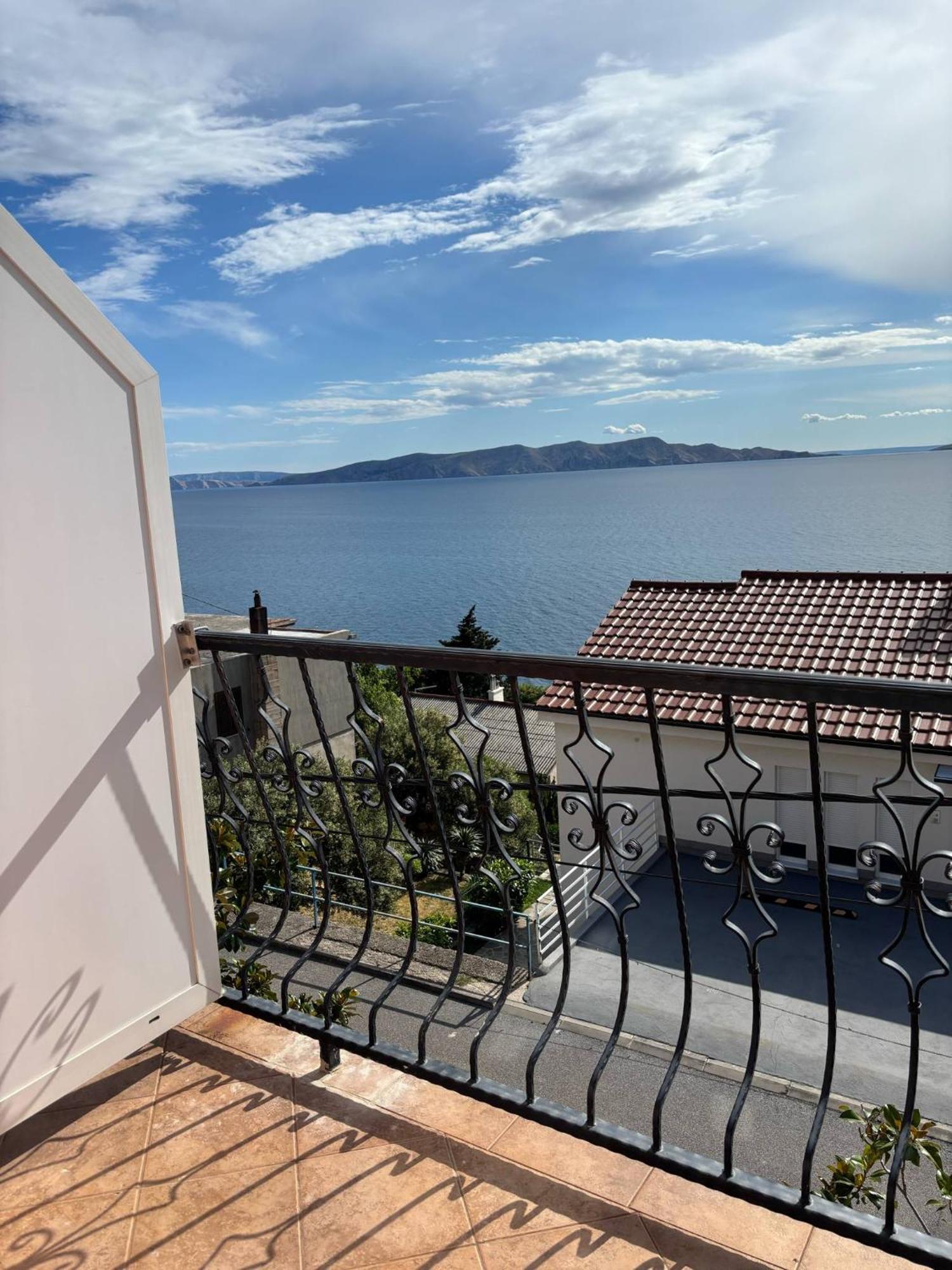 Apartments & Room Madi Senj  Exterior foto