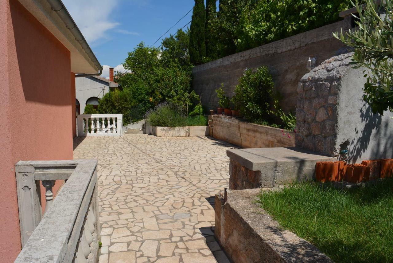 Apartments & Room Madi Senj  Exterior foto